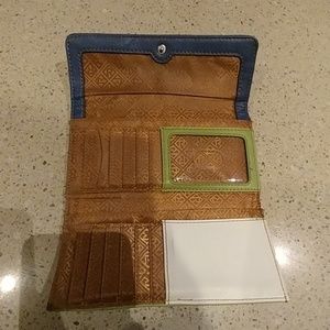 Relic wallet